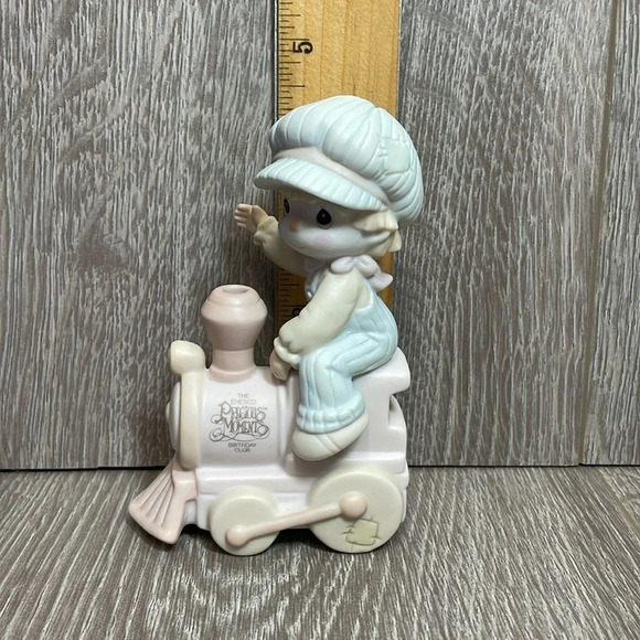 Precious Moments 1992 All Aboard For Birthday Club Fun Birthday Club - Picture 10 of 10